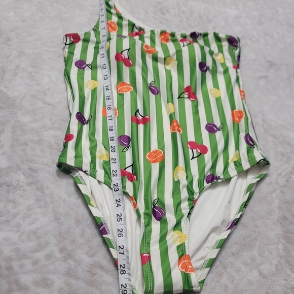 Modcloth The Lola One piece retro swimsuit Women's Size L Fruit Print NWOT - Picture 11 of 16